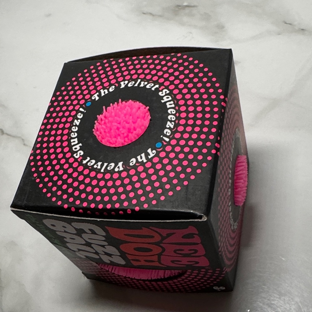 NeeDoh Fuzz Ball - Pink. Velvet Squeeze. New - Picture 14 of 14
